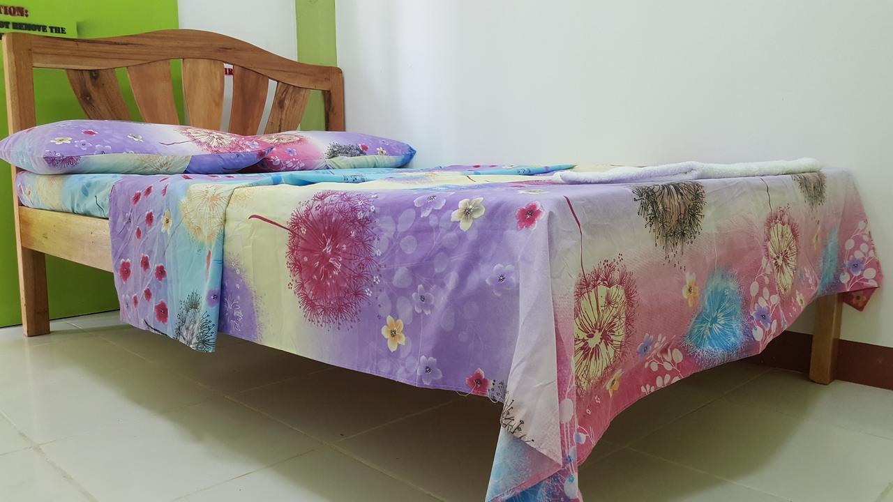 Casaoro Homestay Puerto Princesa Екстер'єр фото