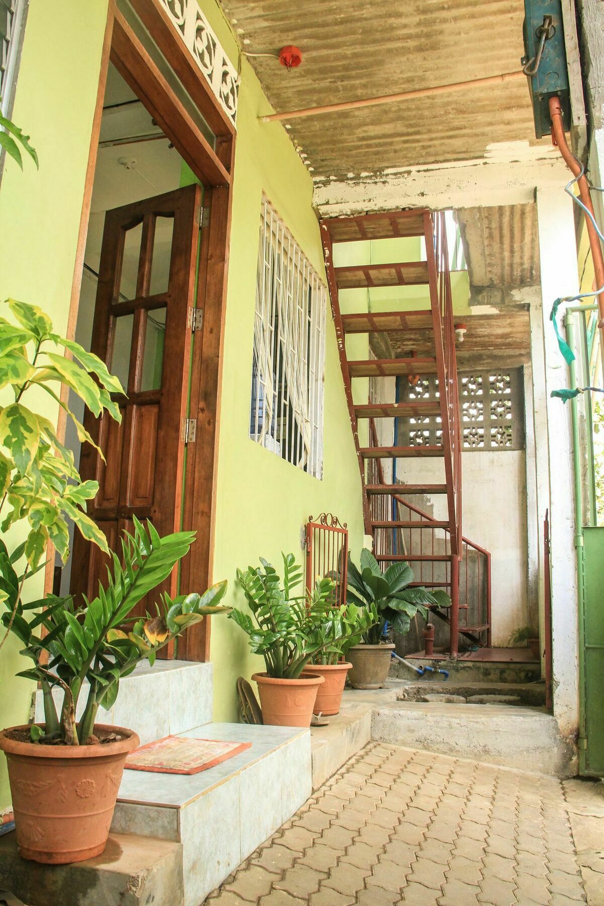 Casaoro Homestay Puerto Princesa Екстер'єр фото